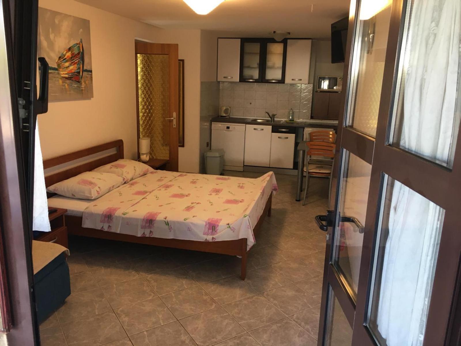 Apartments Biserka Punat Zimmer foto